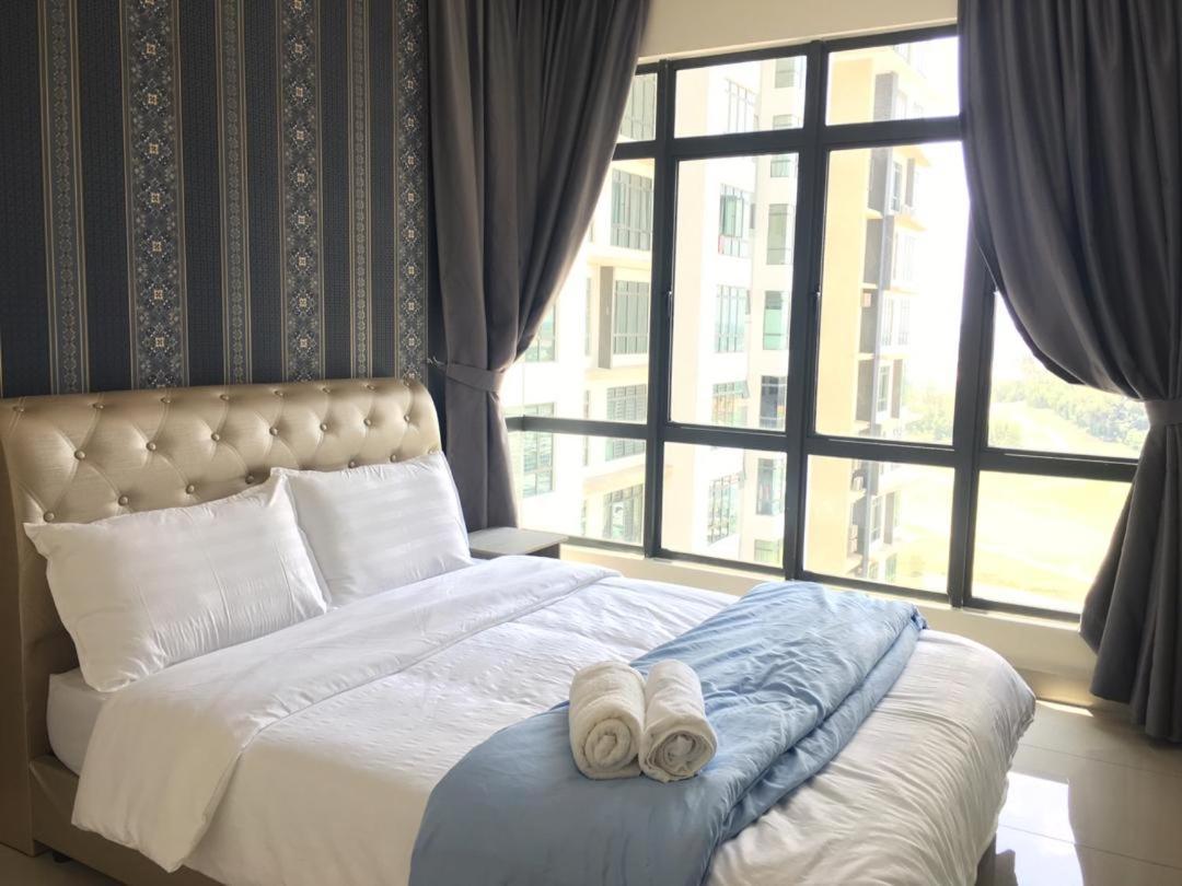 Arc Austin Hill Apartment Johor Bahru Luaran gambar
