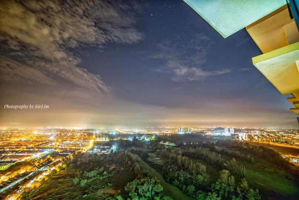Arc Austin Hill Apartment Johor Bahru Luaran gambar
