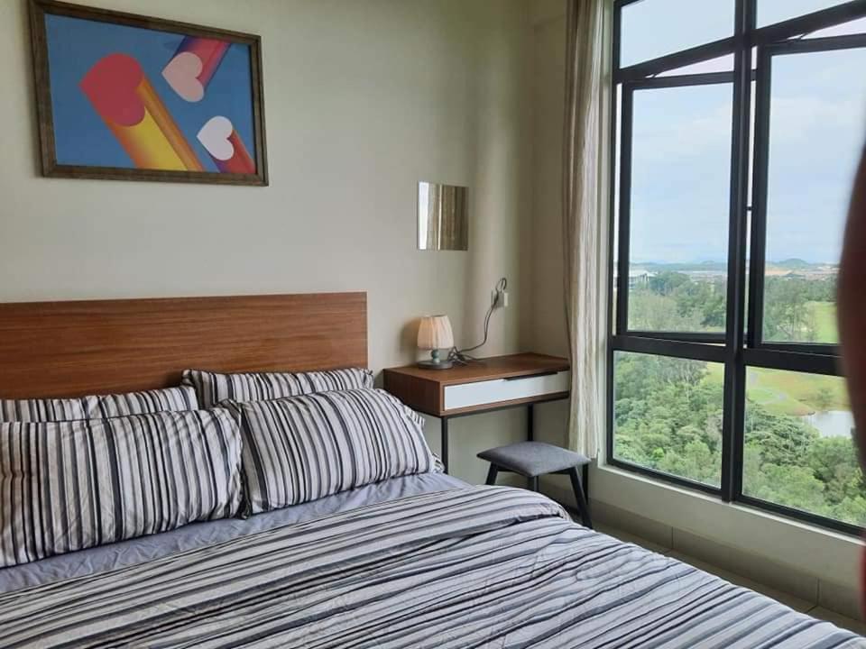 Arc Austin Hill Apartment Johor Bahru Luaran gambar