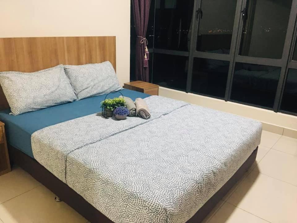 Arc Austin Hill Apartment Johor Bahru Luaran gambar