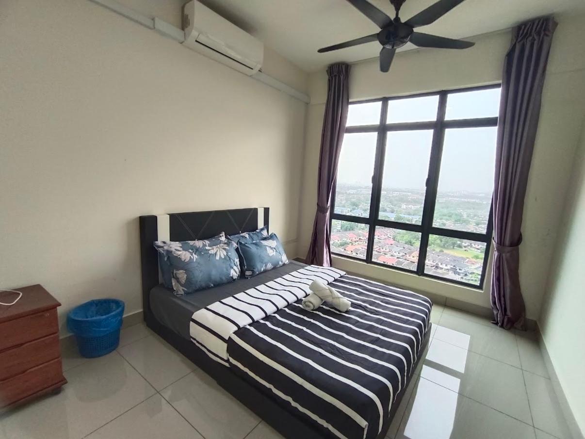 Arc Austin Hill Apartment Johor Bahru Luaran gambar