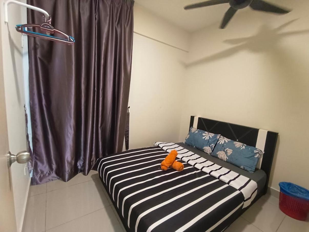 Arc Austin Hill Apartment Johor Bahru Luaran gambar