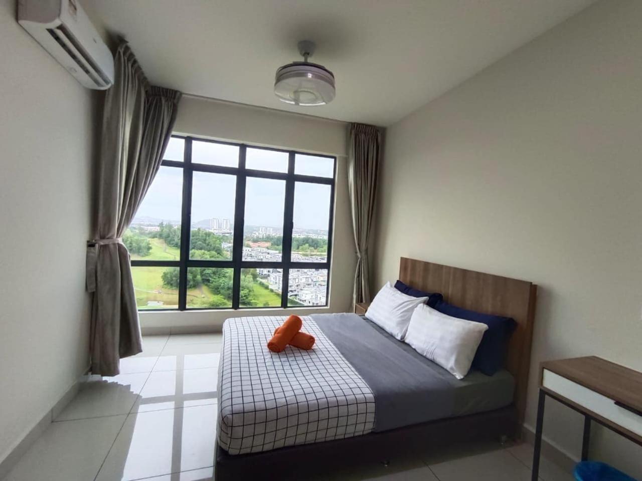 Arc Austin Hill Apartment Johor Bahru Luaran gambar