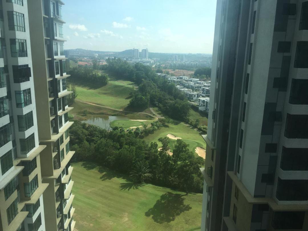Arc Austin Hill Apartment Johor Bahru Luaran gambar